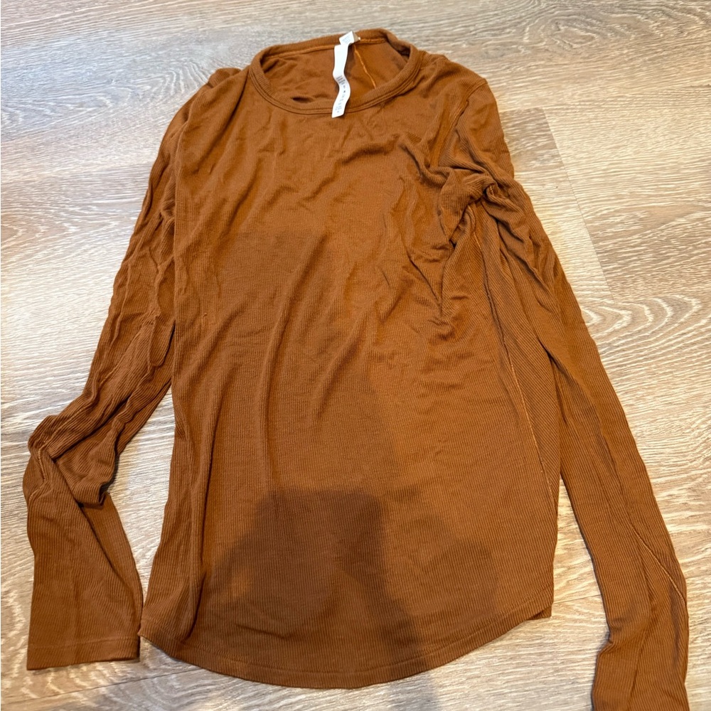 Lululemon hold tight long sleeve shirt size 8
